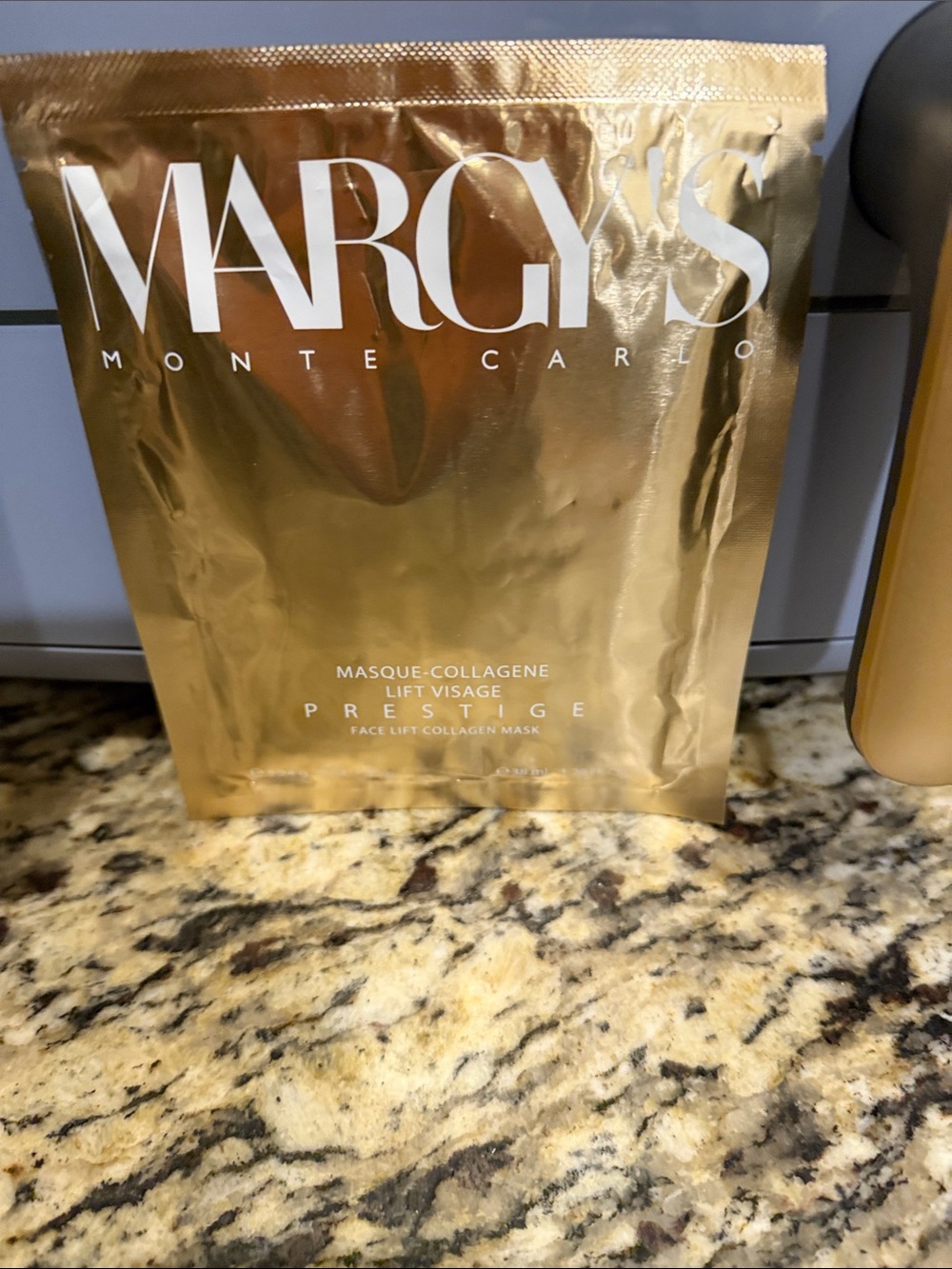 Margy's Monte Carlo Face Lift Collagen Mask